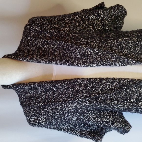 White House Black Market Marled Drop Sleeve Long Cardigan Black And White Size S - Picture 2 of 8